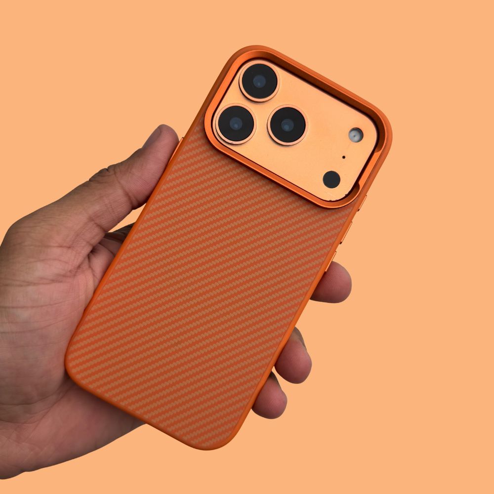 iPhone 17 ProMax Back Cover / Premium Kevlar Magsafe Case