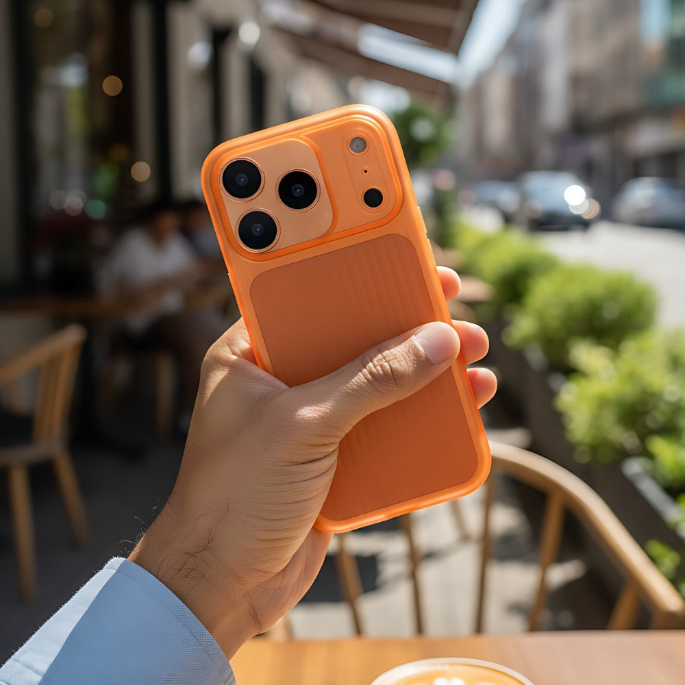 iPhone 17 ProMax Back Cover / Frosted Wave Case