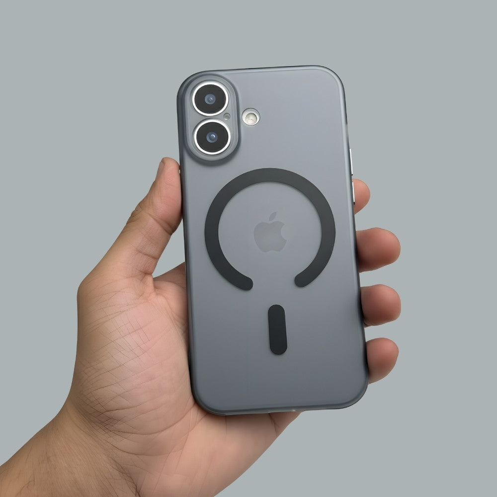 iPhone 17 Back Cover / Thinnest Magsafe Case
